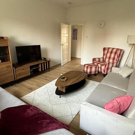 Bitterfelder Cityapartment Im Dichterviertel ภายนอก รูปภาพ