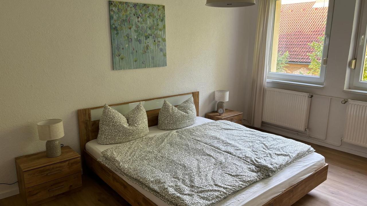 Bitterfelder Cityapartment Im Dichterviertel ภายนอก รูปภาพ